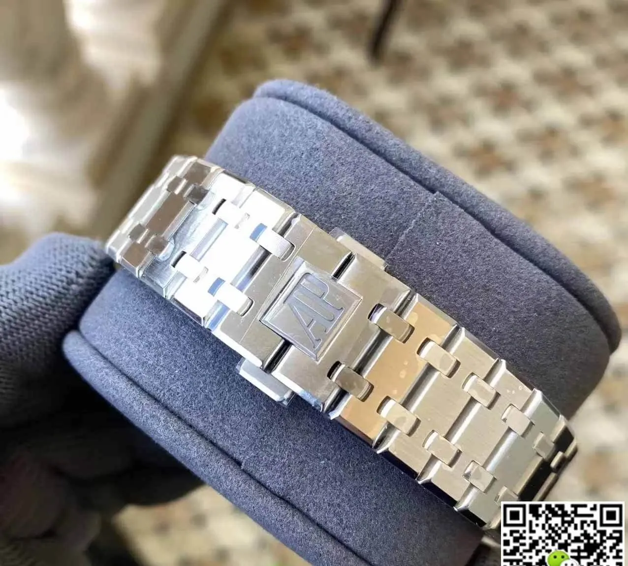 Audemars Piguet Royal Oak 26574ST.OO.1220ST.02 APS Factory 1:1 Best Edition Replica Watch Silver Strap